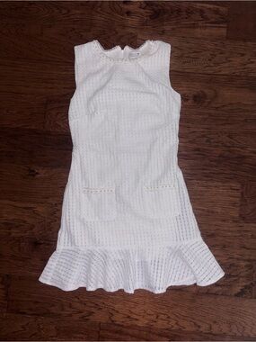 Molly Bracken White Sleeveless Ruffle-Hem Dress
